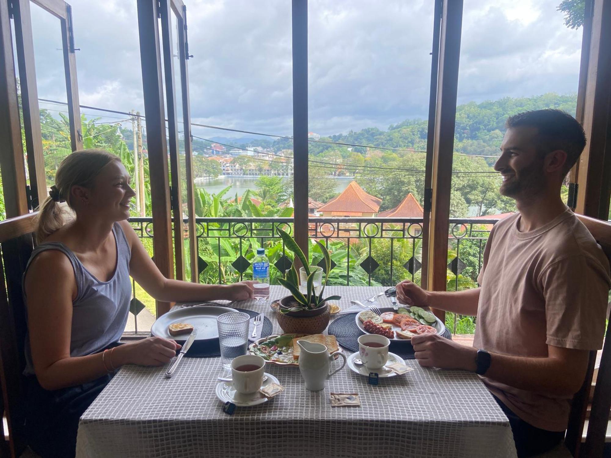 Sesatha Lake Kandy Eksteriør billede